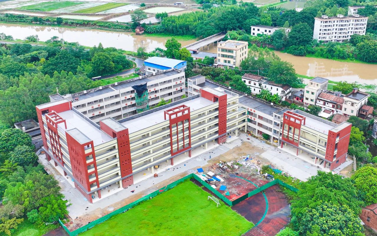 金渡镇第二小学2